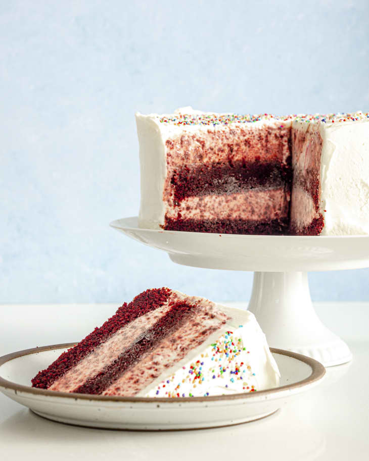 Red Velvet Ice Cream Cake (with NoChurn Homemade Ice Cream) The Kitchn